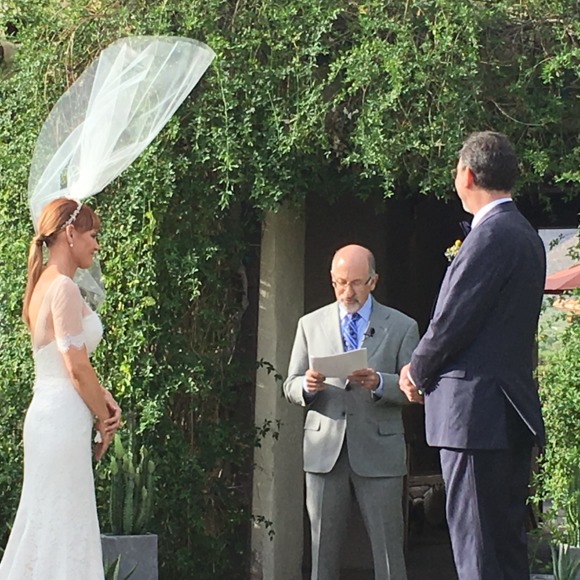 Meet your Posher, Dominique - Picture 1 of 1